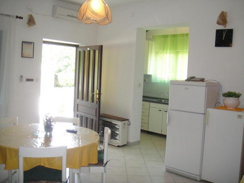 Apartments Ivan Orlic Vinišće Extérieur photo